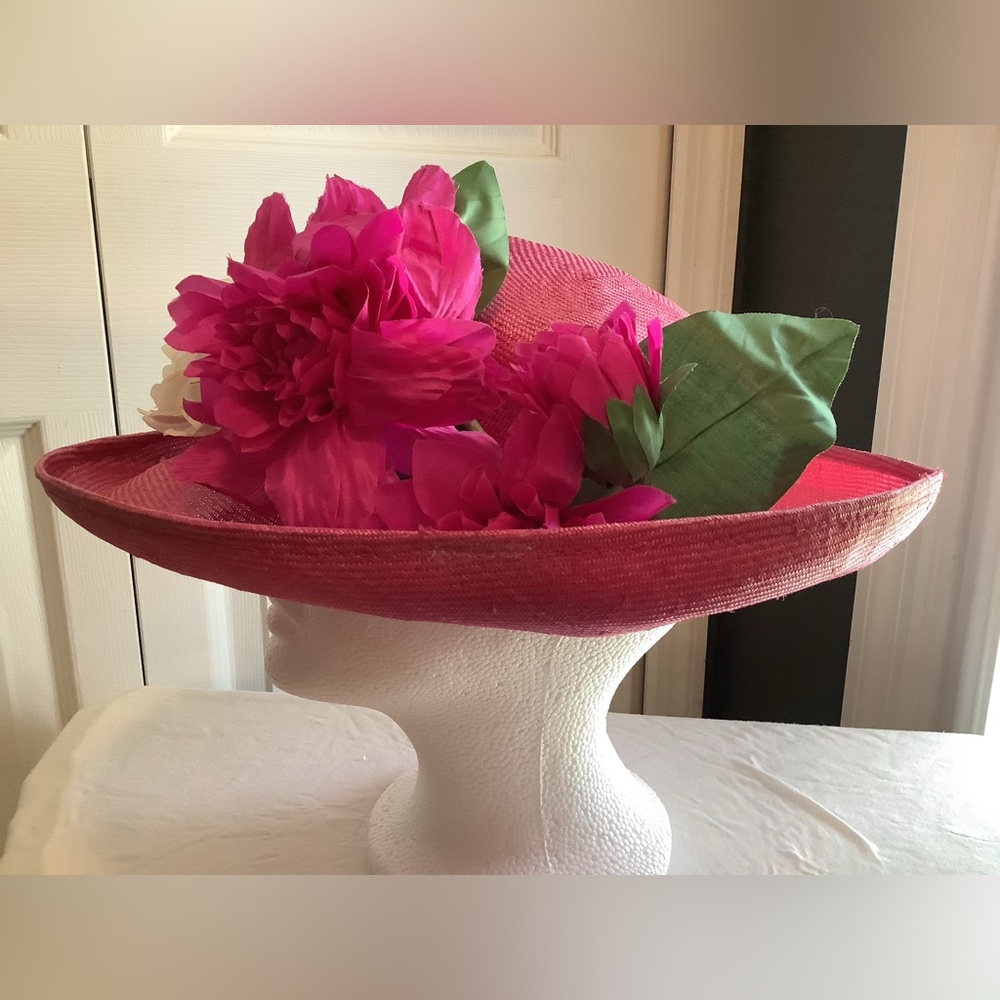 Elegant Pink Floral Women's Hat (Vintage)
